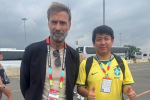 直播吧記者偶遇克洛普，渣叔解讀接任德國隊主教練話題