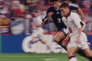追風少年！98世界杯18歲歐文一條龍攻破阿根廷 一代人的青春回憶