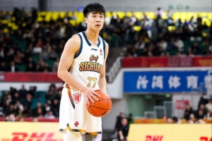 四川男籃球員杜智博即將加入廣州龍獅俱樂部