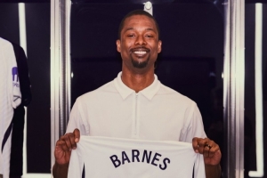 哈里森·巴恩斯：從馬刺到熱刺！NBA球星探訪熱刺主場