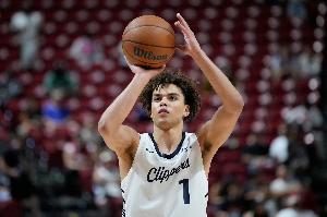 充滿活力！瓦格勒作為5號秀首節全勤 9投4中攬獲10分3籃板1蓋帽