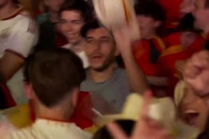 兵不血刃??西班牙3-0領先奧地利時，馬德里當地球迷反應