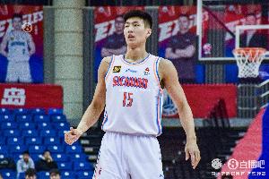 直播吧：同曦男籃擬簽下李瑋顥