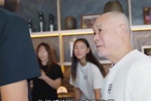 庫里和李寧先生的見面！