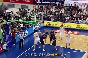 純純碾壓！姚明曾在03年亞錦賽暴打“韓國第一中鋒”河升鎮(zhèn)