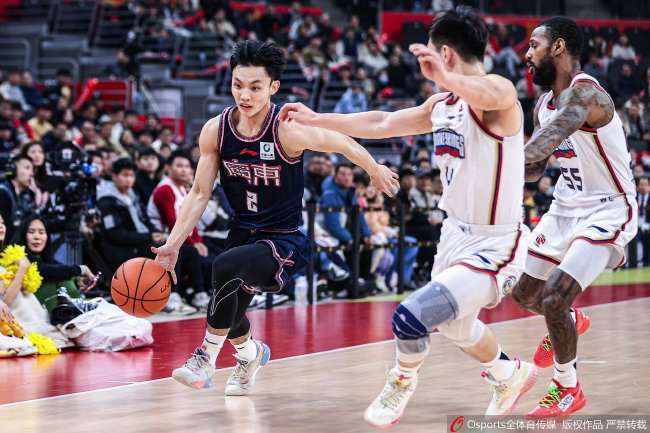 新疆金盾對陣北京勇士在線直播_新疆金盾對陣北京勇士現(xiàn)場直播_新疆金盾對陣北京勇士免費直播